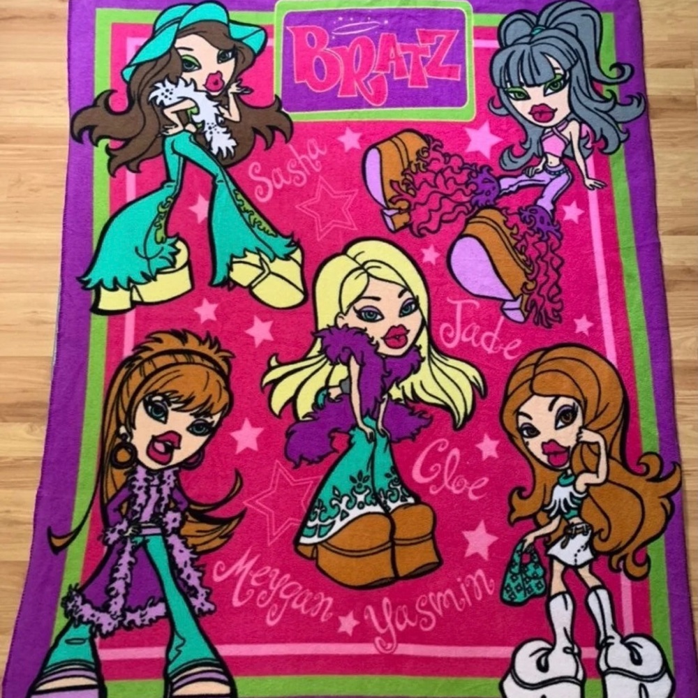 Bratz Throw Blankets